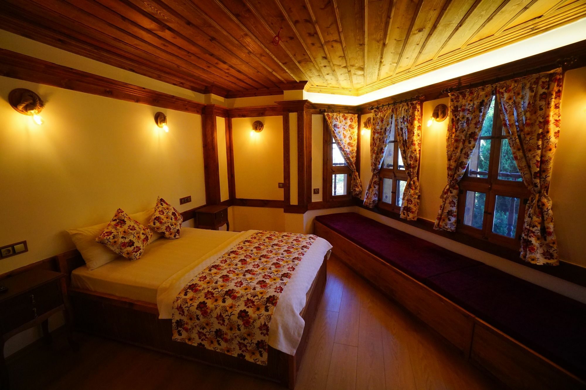 Yeni Konak Hotel Сафранболу Екстериор снимка